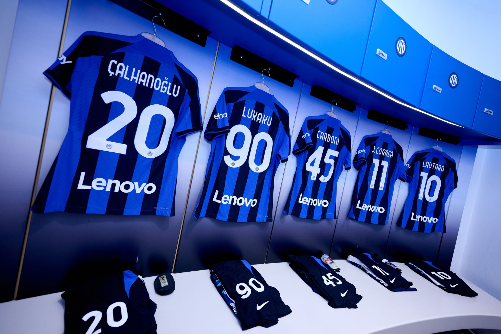 mk体育官网包含尤文图斯迎社区盾关键赛，赛前战术微调，更衣室稳定，纪律约束更严格的词条